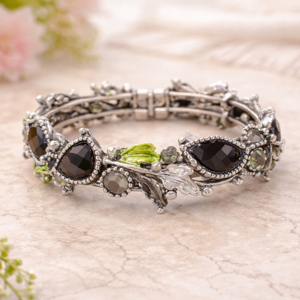 Bracelet - Picture 3 of 4